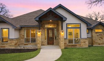 117 Crescent Rdg, Adkins, TX 78101