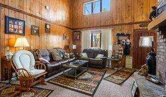 19077 Lawrence 2170, Aurora, MO 65605