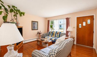 9 Garden Ave, Albany, NY 12203