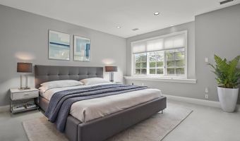 1049 MCKEAN Rd, Ambler, PA 19002