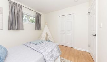 1729 Weldon Blvd, Ann Arbor, MI 48103