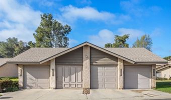 1749 Pala Lake Dr, Fallbrook, CA 92028