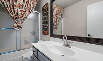 202 Wayne Dr, Aledo, TX 76008