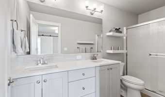 2561 NE Purcell Blvd, Bend, OR 97701