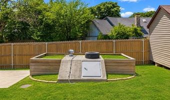 2114 Oakglen Dr, Ardmore, OK 73401