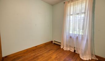 23 Riverlake St, Alton, NH 03810