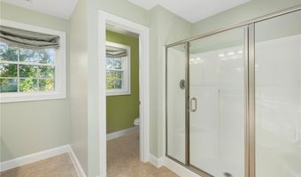 10 Honey Lou Ct, Cranston, RI 02921