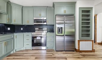 162 Oak Grove Rd, Austin, AR 72007