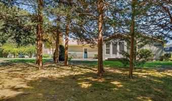 85 Gateway Rd, North Kingstown, RI 02852