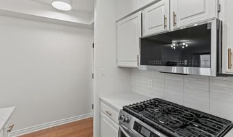 4801 FAIRMONT Ave 801, Bethesda, MD 20814