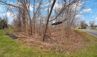 701 Missouri River Dr, Adrian, MI 49221