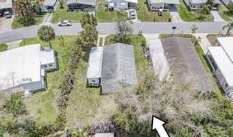 818 Thrush Cir, Barefoot Bay, FL 32976