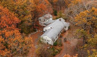 101 Cobble Hill Rd, Lincoln, RI 02865