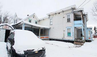 12 Pleasant St, Barre, VT 05641