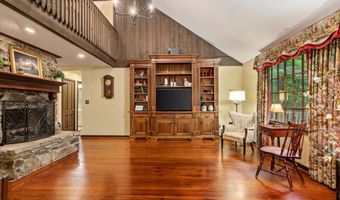 265 Great Oak Dr, Athens, GA 30605