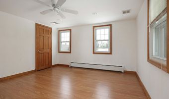 23 Mathiasen Pl, Aberdeen, NJ 07747