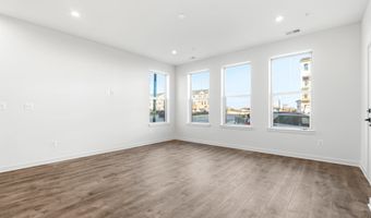 19705 MISTY MOSS Sq, Ashburn, VA 20147