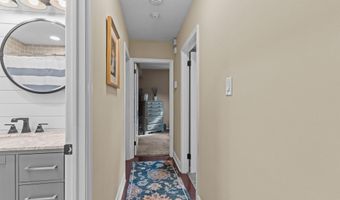 720 OAK TERRACE Dr, Ambler, PA 19002