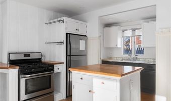 222 Second St, East Providence, RI 02865
