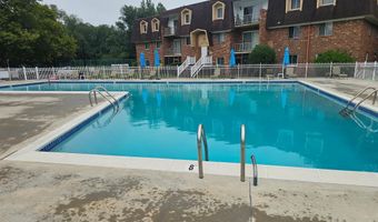 36 COURTSIDE Dr A-24, Dover, DE 19904