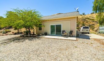 13602 Sego Rd, Agua Dulce, CA 91390