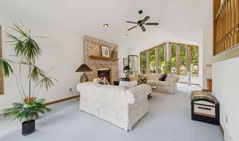 330 W FLORIDA Ave, Appleton, WI 54911