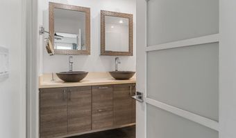 232 Kamahao Cir, Wailuku, HI 96793