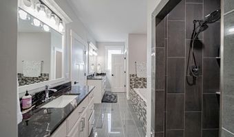 4839 Luxor Dr, Ammon, ID 83401
