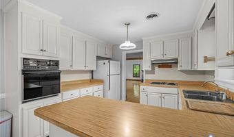 14219 Hickory Oaks Ln, Ashland, VA 23005