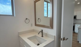 1336 E LONE ROCK VIEW Dr, Big Water, UT 84741