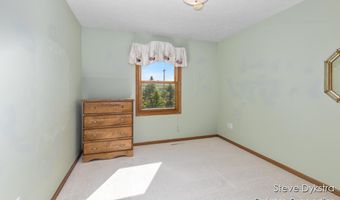 2264 Grand Valley Dr NE, Ada, MI 49301