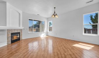 1048 Brierwood Ln, Fernley, NV 89408