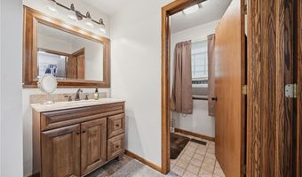 3210 Center Rd, Ashtabula, OH 44004