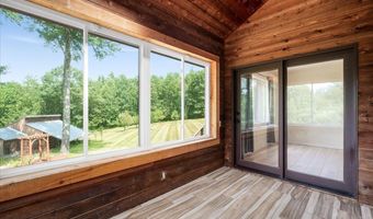 98 Woodview Hts, Bradford, NH 03221