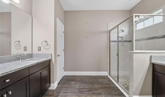 7029 OLD BENTON Dr, Apollo Beach, FL 33572