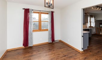 1101 SE Innsbruck Dr, Ankeny, IA 50021