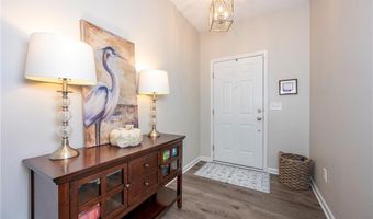 112 Scotch Moss Dr, Advance, NC 27006