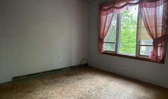 271 Pownal Rd, Auburn, ME 04210