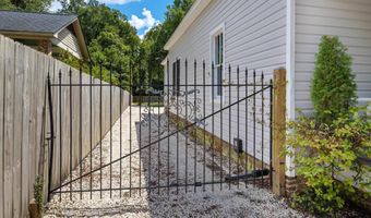 1206 Mill St, Camden, SC 29020