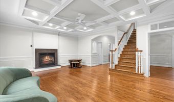 1212 N CLEVELAND St, Arlington, VA 22201