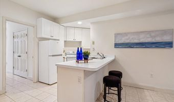 5704 MAIDEN Ln, Bethesda, MD 20817