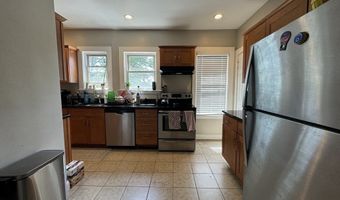1138 Mass Ave 2, Arlington, MA 02476