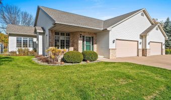 3302 E FALLCREEK Ln, Appleton, WI 54913