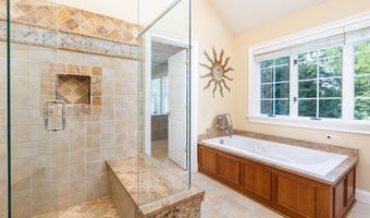 56 Larkspur Ln, Bristol, CT 06010