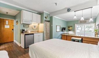602 W Ft Macon Rd 117, Atlantic Beach, NC 28512