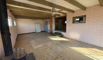 956 Coral Reef Dr, Bullhead City, AZ 86442