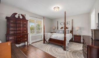 9575 52nd St SE, Alto, MI 49302