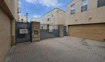 8021 S VERMONT Ave 24, Los Angeles, CA 90044