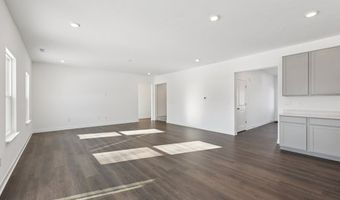 8083 Wesleyan Dr, Avon, IN 46123