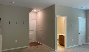 626 Edgewater Ridge Ct, Apex, NC 27523